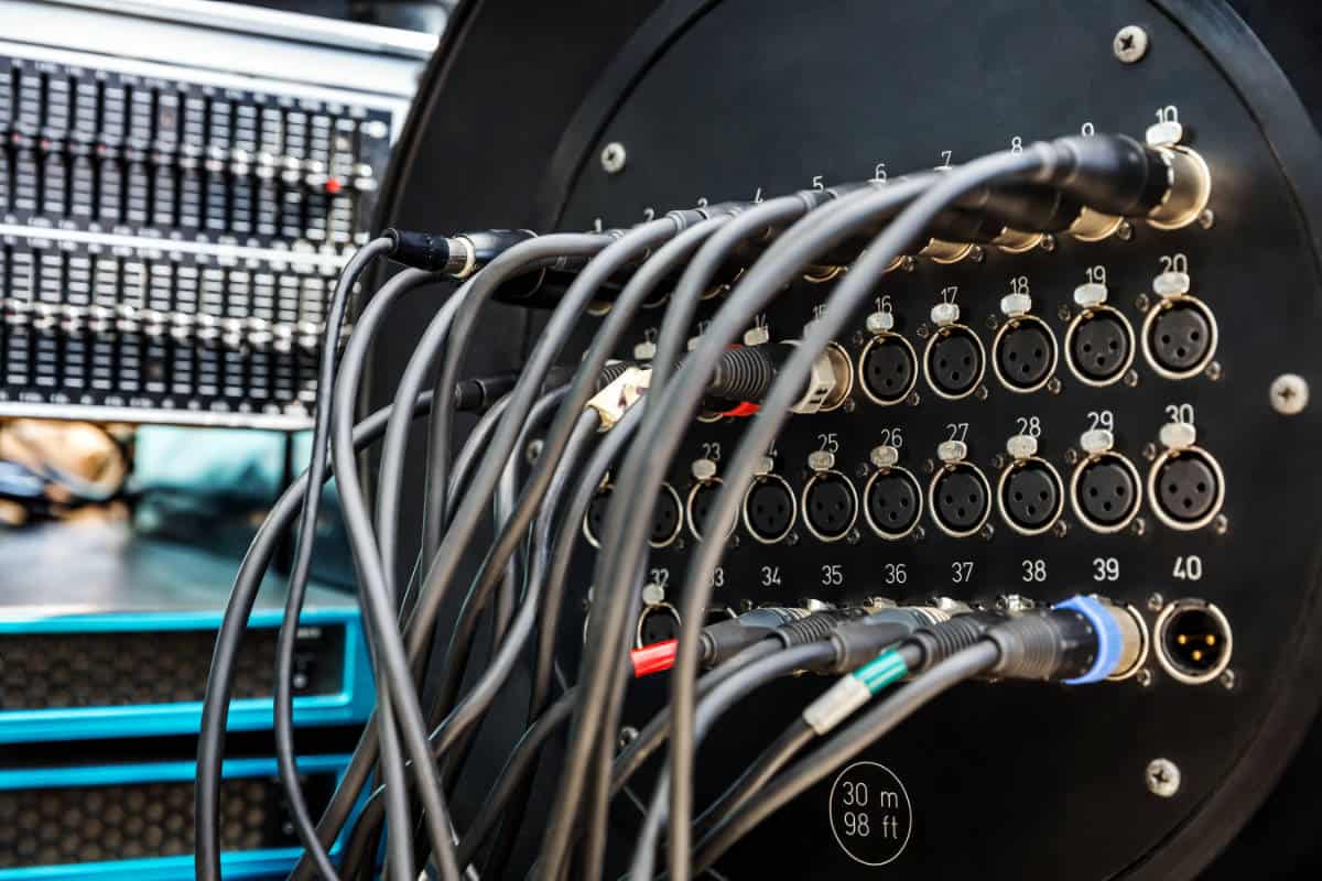 Lautsprecher Anschluss